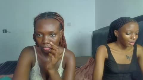 Snapshot of peach_ebonny chatting on 06-21-26, 09:56 peach_ebonny online show from 06-21-26, 09:56