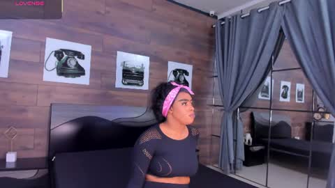 Snapshot of peachbrii chatting on 07-12-26, 12:29 Briana online show from 07-12-26, 12:29