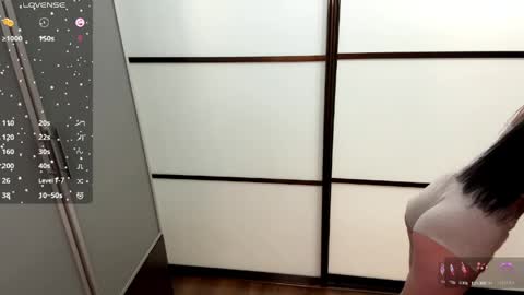 Eva online show from 04-27-26, 04:32