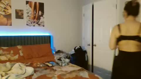 peachyhoneydrip online show from 05-28-26, 01:47