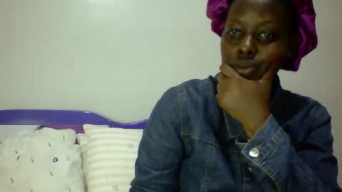 peacockxx online show from 09-23-25, 05:43