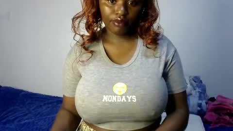 Snapshot of peekyshams chatting on 06-29-26, 06:41 peekyshams online show from 06-29-26, 06:41