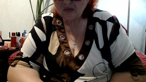 Snapshot of peggysoft chatting on 07-15-26, 06:02 PeggySoft online show from 07-15-26, 06:02