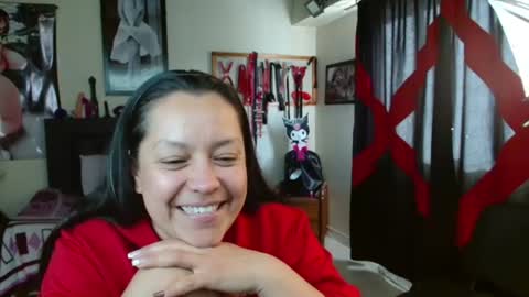 Snapshot of penelope_suency chatting on 07-06-26, 02:14 PENELOPE online show from 07-06-26, 02:14