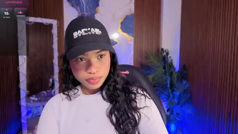 Snapshot of penelope_tay chatting on 06-07-26, 02:59 penelope online show from 06-07-26, 02:59