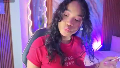 Snapshot of penelope_tay chatting on 07-08-26, 02:38 penelope online show from 07-08-26, 02:38
