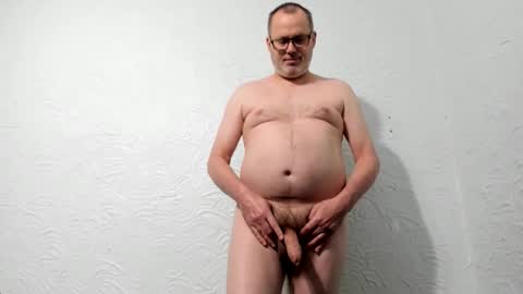 Vincent Howard online show from 04-08-26, 04:51