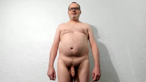 Vincent Howard online show from 04-16-26, 04:19