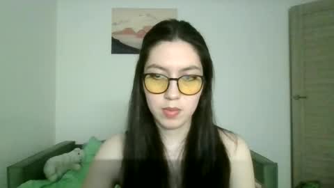Snapshot of peony_a chatting on 06-21-26, 08:22 peony a online show from 06-21-26, 08:22