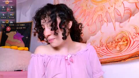 Snapshot of perla_slim chatting on 05-08-26, 03:01 Perla Jones online show from 05-08-26, 03:01