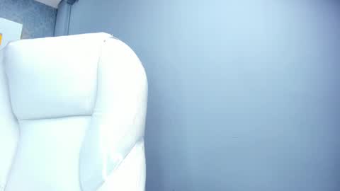 PERLA  online show from 09-18-25, 10:34