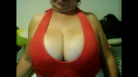 Snapshot of perlita070822 chatting on 02-09-25, 04:14 perlita070822 online show from 02-09-25, 04:14
