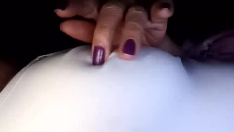 Snapshot of perlita070822 chatting on 03-10-25, 04:17 perlita070822 online show from 03-10-25, 04:17