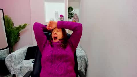 horror flying on the wings of the night.... online show from 02-02-26, 04:06