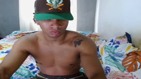 Snapshot of peter_king_ chatting on 10-30-25, 03:13 peter online show from 10-30-25, 03:13