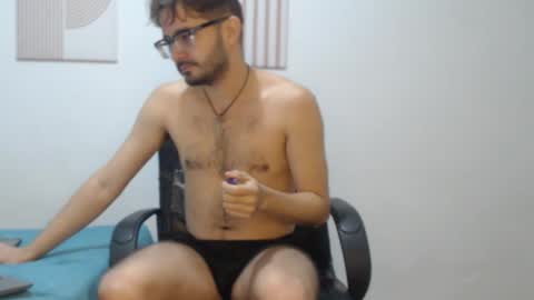 FELIPE online show from 12-21-25, 10:11