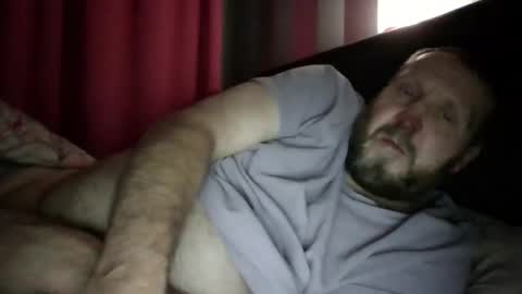 Snapshot of peterpeters443 chatting on 01-09-26, 02:03 jelle online show from 01-09-26, 02:03