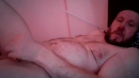 Snapshot of peterpeters443 chatting on 02-26-26, 02:27 jelle online show from 02-26-26, 02:27