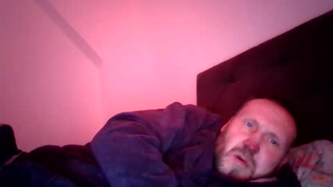 Snapshot of peterpeters443 chatting on 03-30-26, 10:05 jelle online show from 03-30-26, 10:05