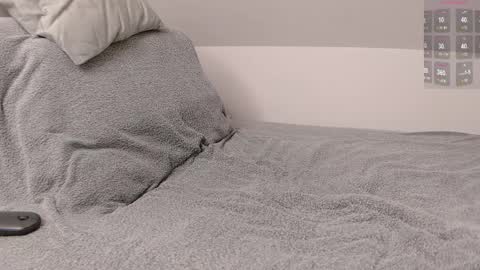 Snapshot of peterrrcock chatting on 04-02-26, 04:15 Peter online show from 04-02-26, 04:15