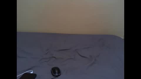 Snapshot of petite_bunni chatting on 05-04-26, 06:26 petite_bunni online show from 05-04-26, 06:26