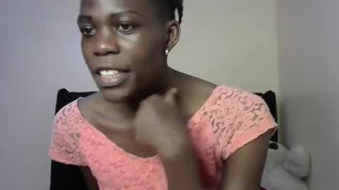 petite_lavi2 online show from 02-26-25, 02:04