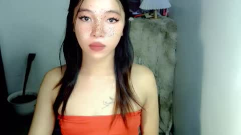 petite_mary69 online show from 03-26-26, 05:02