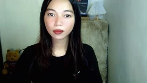 petite_mary69 online show from 04-05-26, 06:10