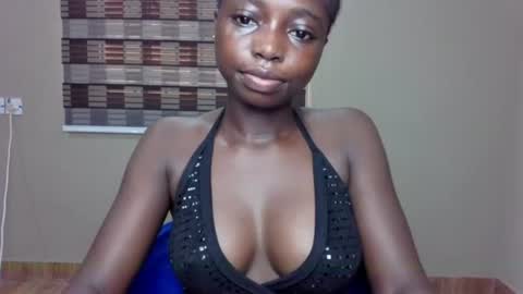 petitexxebony online show from 06-11-26, 03:54