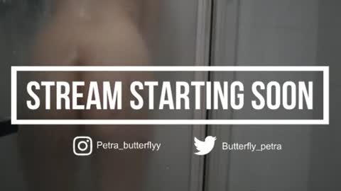 Snapshot of petra_butterfly chatting on 07-04-26, 12:06 i.. .U can call me Nick .... Help me to reach 200 thumbs up online show from 07-04-26, 12:06