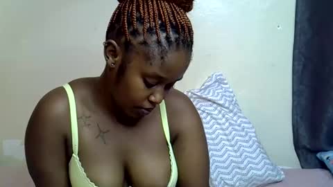 pettite_gal online show from 05-11-26, 04:37