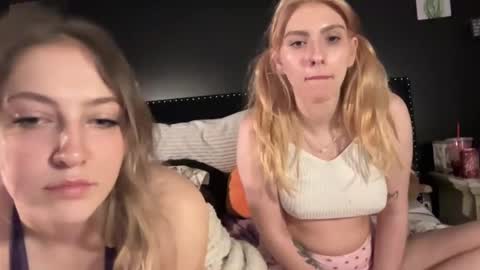 parissbby online show from 02-17-25, 05:47