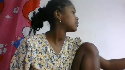 phania185885 online show from 06-22-26, 05:59