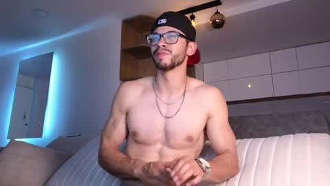 phantom_bigger1 online show from 01-05-26, 11:30