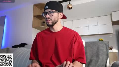 phantom_bigger1 online show from 02-25-26, 10:19