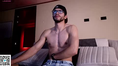 phantom_bigger1 online show from 04-06-26, 04:46