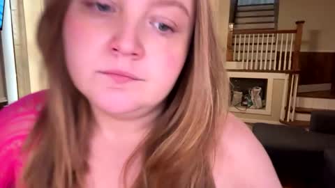 Snapshot of phatassblond chatting on 01-12-26, 03:06 PhatAssBlond online show from 01-12-26, 03:06