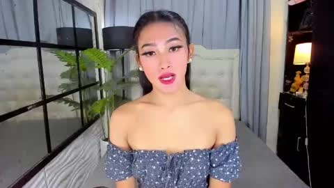 phenomenal_ivy online show from 05-26-26, 02:46