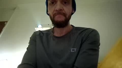 phil210283 online show from 02-05-25, 04:58