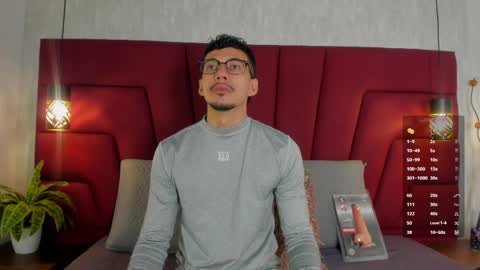 Milo online show from 05-09-26, 11:37