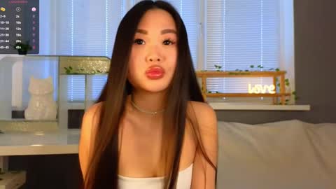 Snapshot of philippabrainard chatting on 02-14-25, 05:09 Hello guys Sweet Scarlett here NEXT LIVE 5AM 2 gmt online show from 02-14-25, 05:09