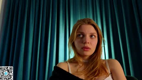 Snapshot of philippabrainard chatting on 03-08-25, 02:23 Hello guys Sweet Scarlett here NEXT LIVE 5AM 2 gmt online show from 03-08-25, 02:23