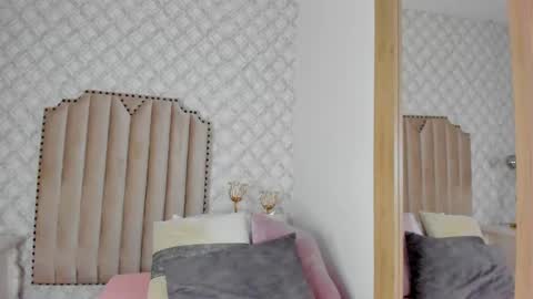    online show from 02-24-25, 11:43