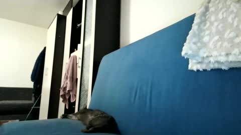 Moonie online show from 05-22-26, 06:57