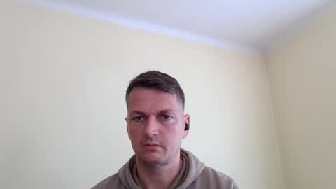 piercingsxxx online show from 04-30-26, 06:20