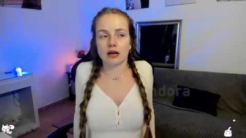 PiinkPandora online show from 04-15-26, 08:20