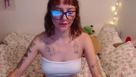 Snapshot of pikawiii chatting on 01-16-25, 01:16 ill be back on monday 18th of november online show from 01-16-25, 01:16