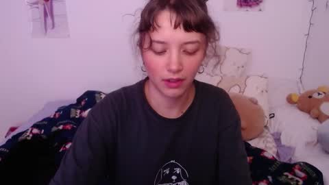 Snapshot of pikawiii chatting on 03-09-25, 09:46 ill be back on monday 18th of november online show from 03-09-25, 09:46