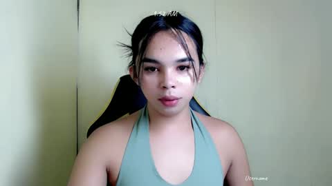 Snapshot of pinay_heart chatting on 09-20-25, 04:52 heart online show from 09-20-25, 04:52