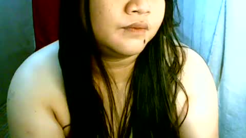Snapshot of pinayjona chatting on 06-25-26, 11:15 pinayjona online show from 06-25-26, 11:15